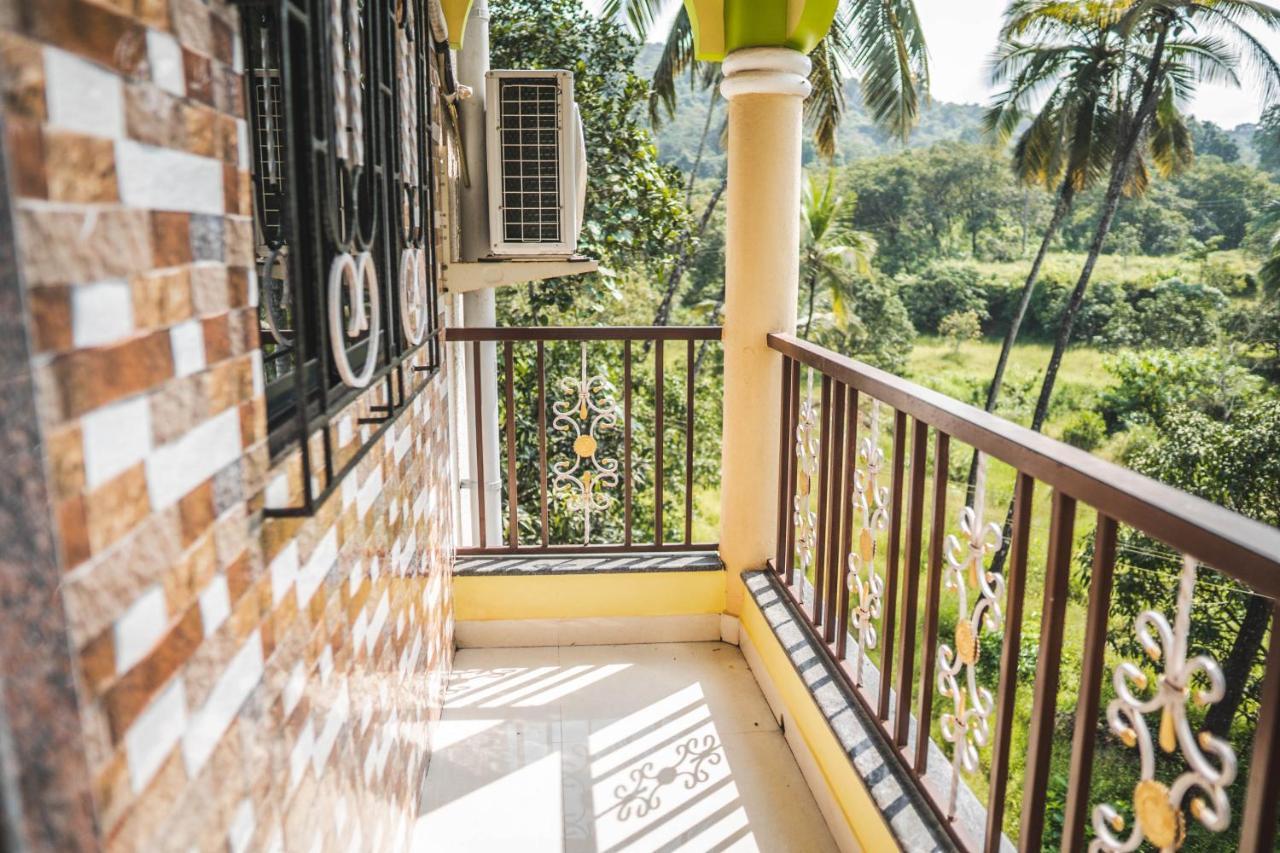 Dhanashree Riverview Hotel Corgao Bagian luar foto
